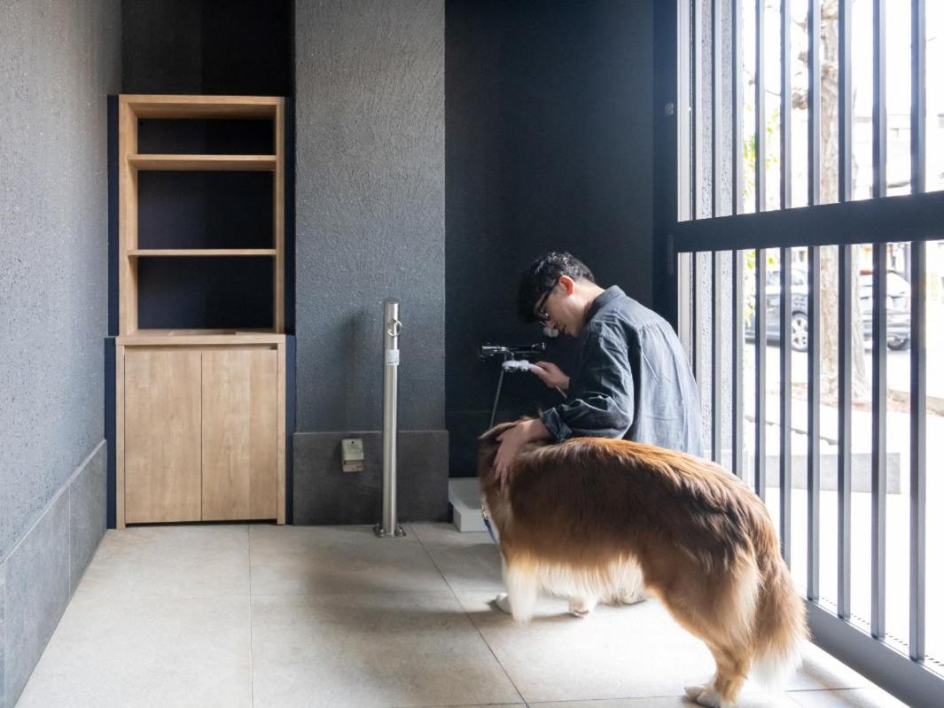 Hotel Anddoggy Kyoto Nijo Exteriör bild
